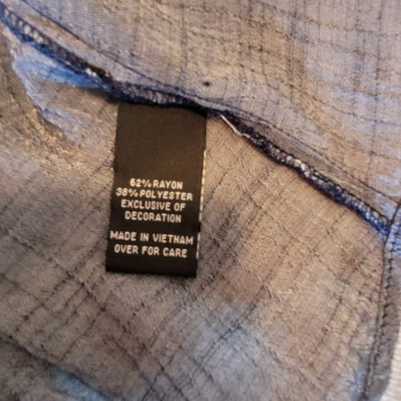 BCX Blue & White Cold Shoulder Bell Sleeve Dip Dyed Gauzy Top Sz Large - Picture 6 of 8